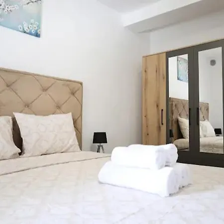 Apartments R&M Tivat Exterior photo