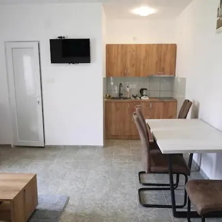 Apartments R&M Tivat Exterior photo